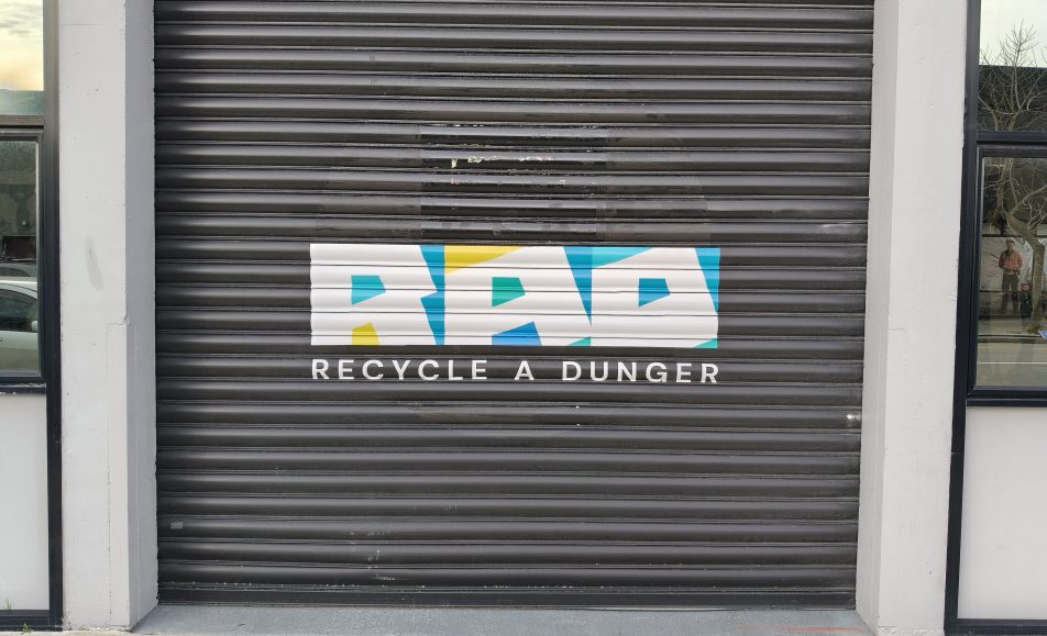 RAD door logo